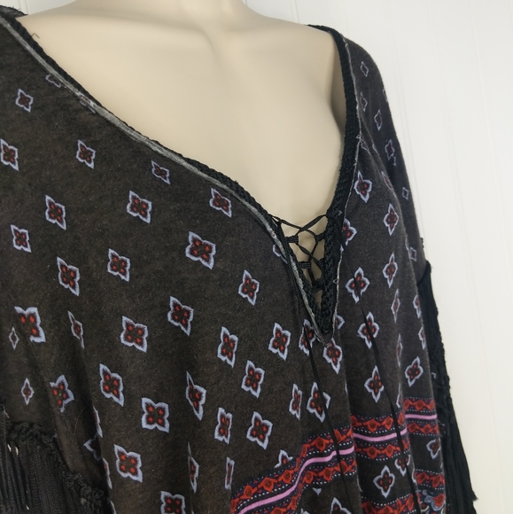 FREE PEOPLE Macra Maze Me Fringed Peasant Top XS - Picture 6 of 16